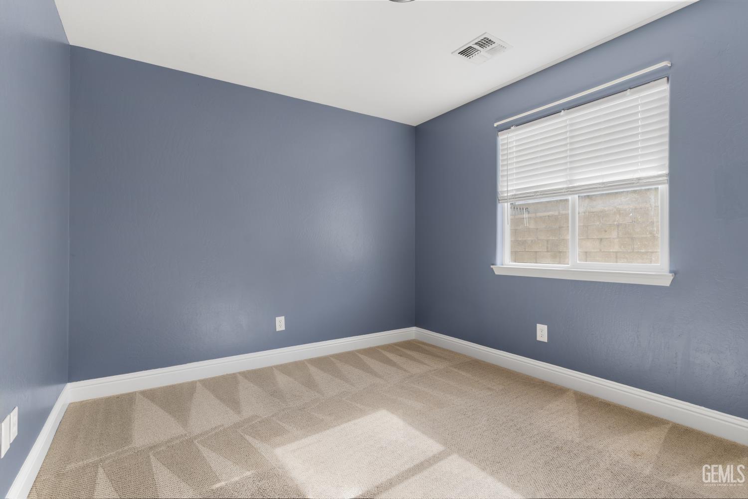 2418 Brazil Avenue — photo 12