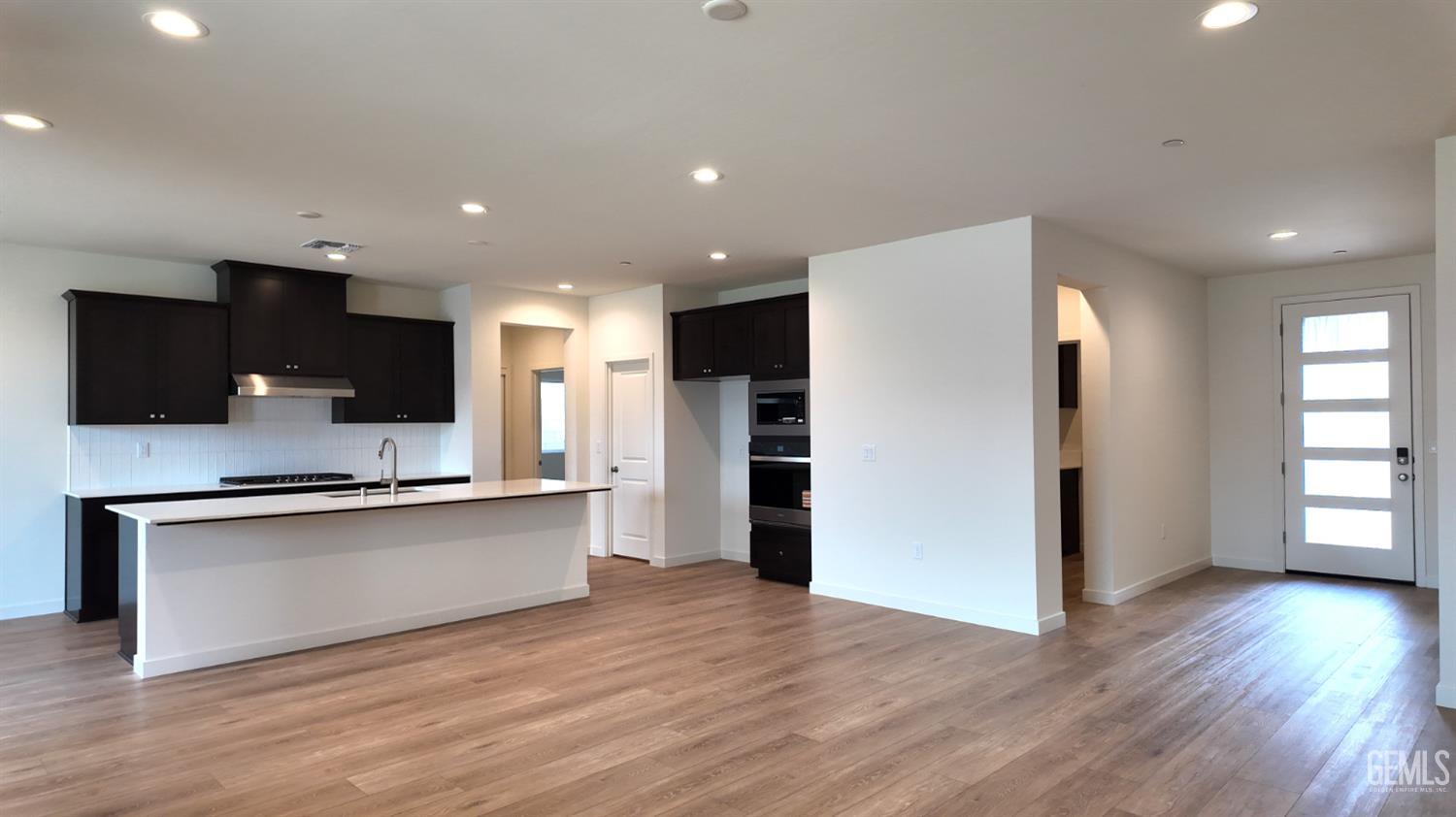12710 Petaluma Court — photo 2