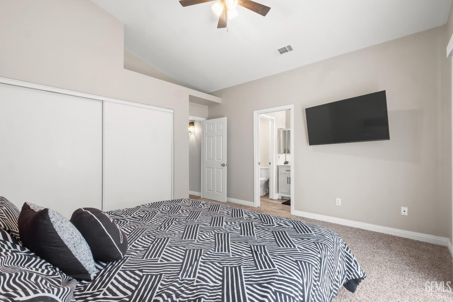 4911 Otters Meadow Dr — photo 17