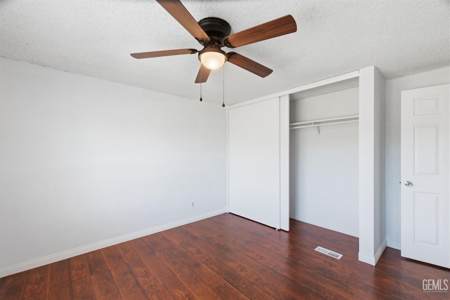1301 Taft Hwy — photo 39