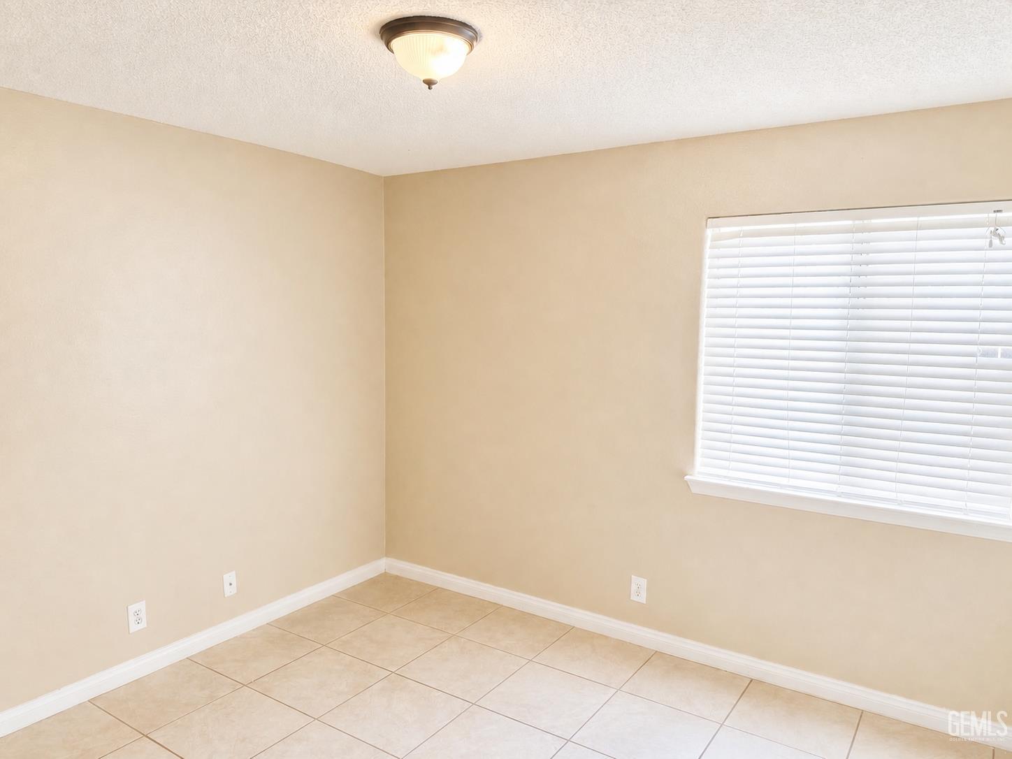 3125 Silver Spur Way — photo 9