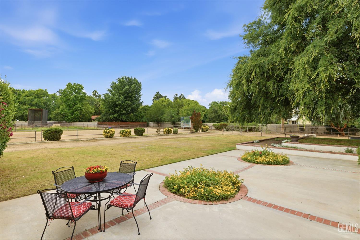 249 Moon Ranch Street — photo 40