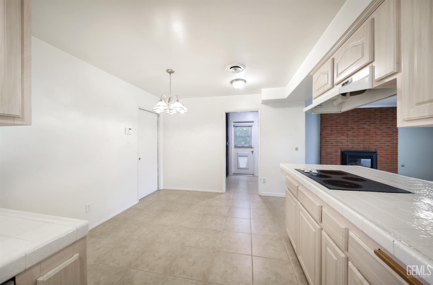 3207 Candlewood Drive — photo 20