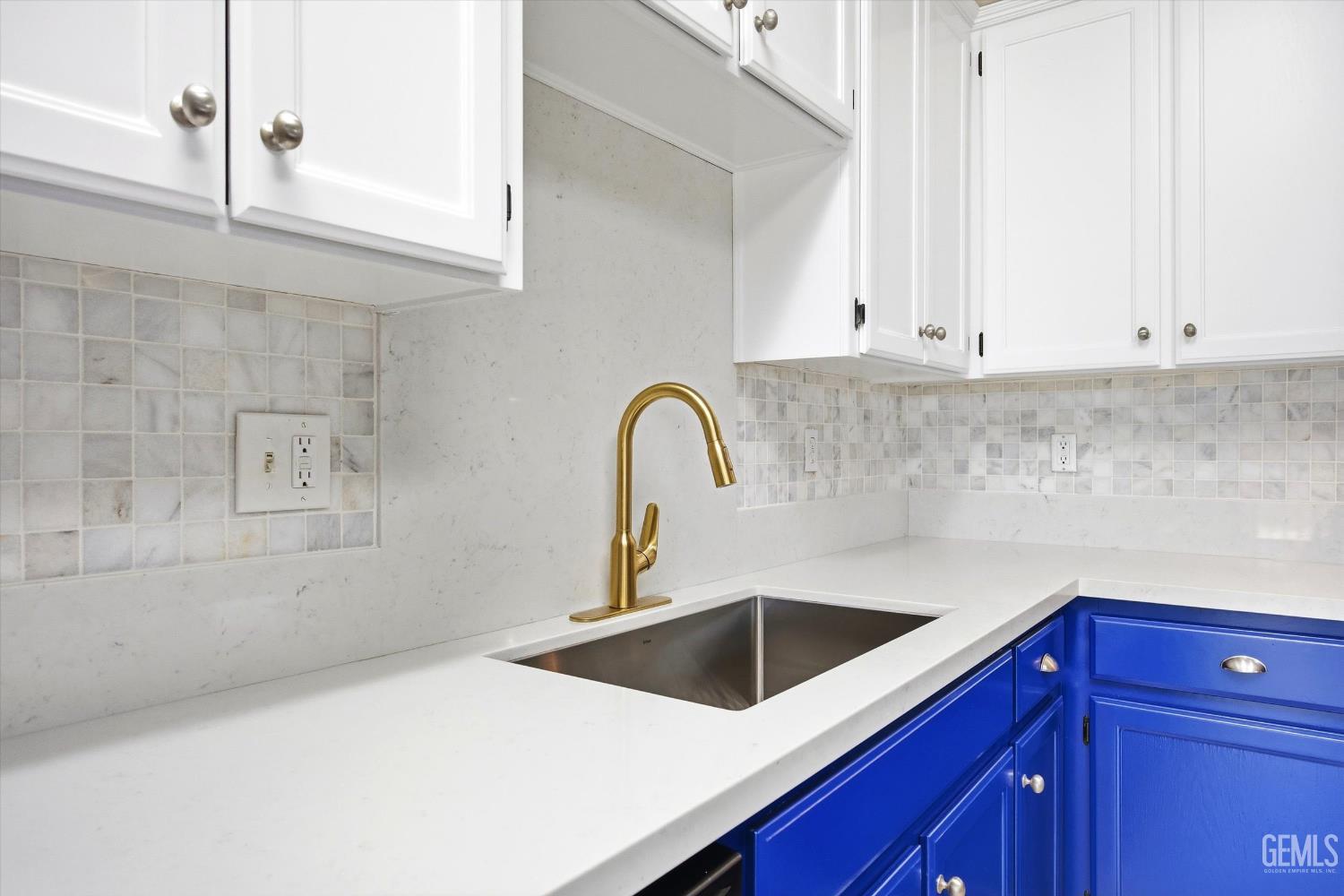 10110 Pyramid Peak Drive — photo 16