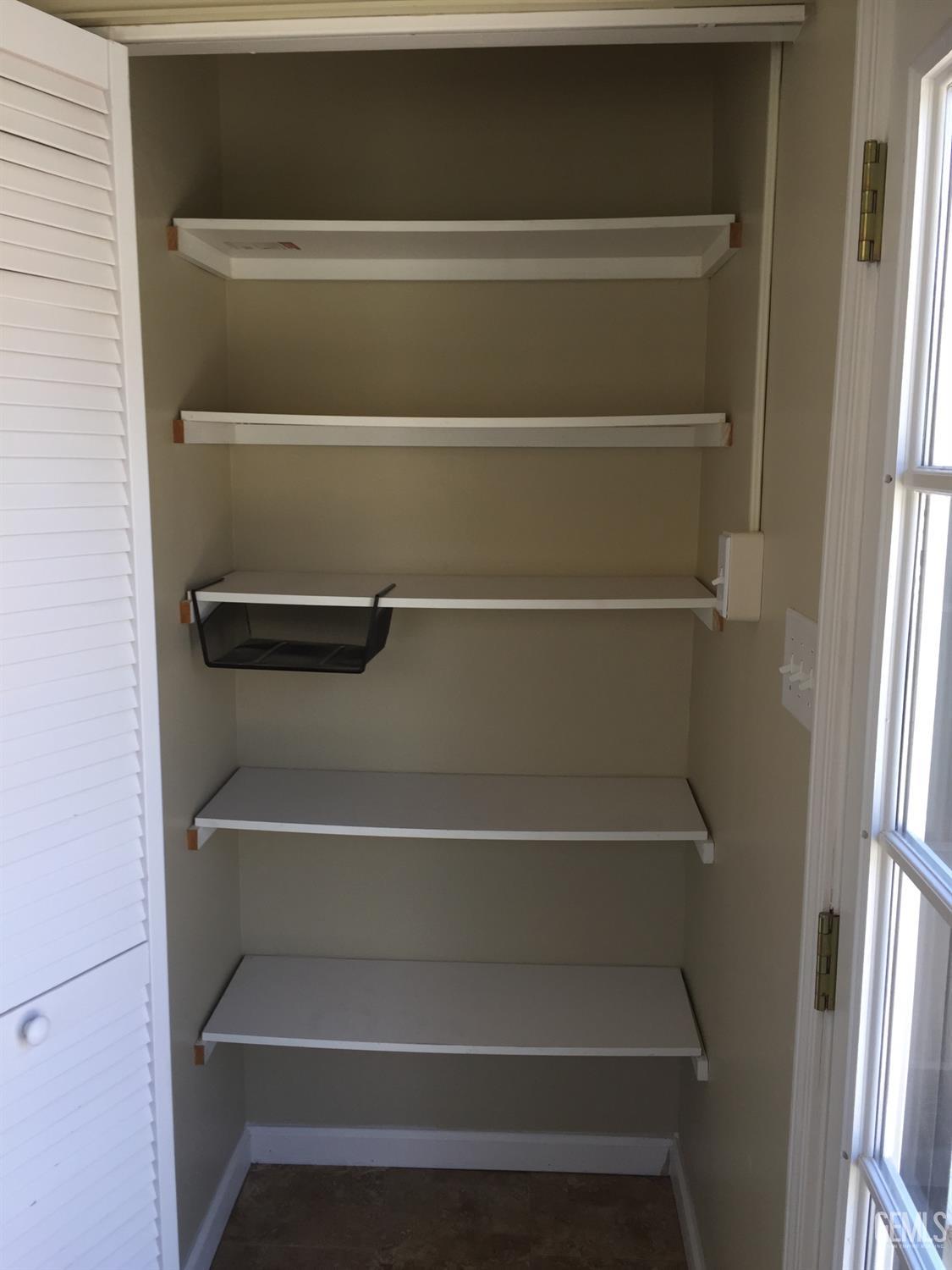 2915 Pine Street — photo 4