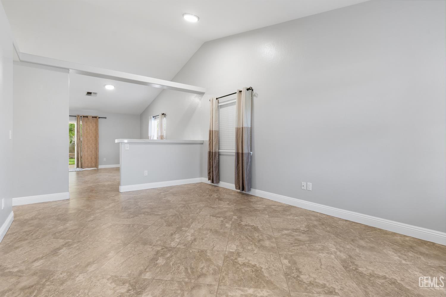 2418 Brazil Avenue — photo 21