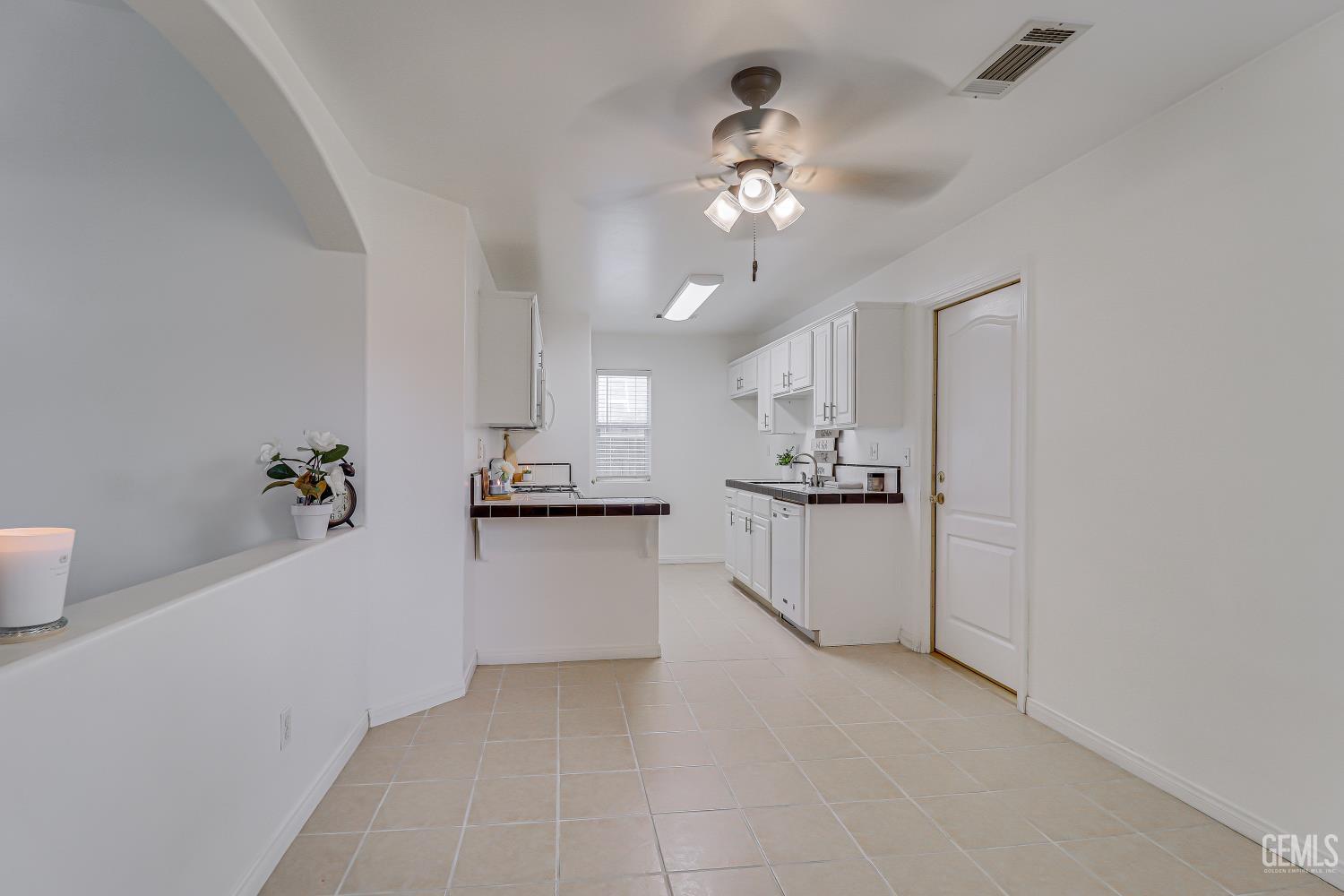 261 Tanner Michael Drive — photo 5