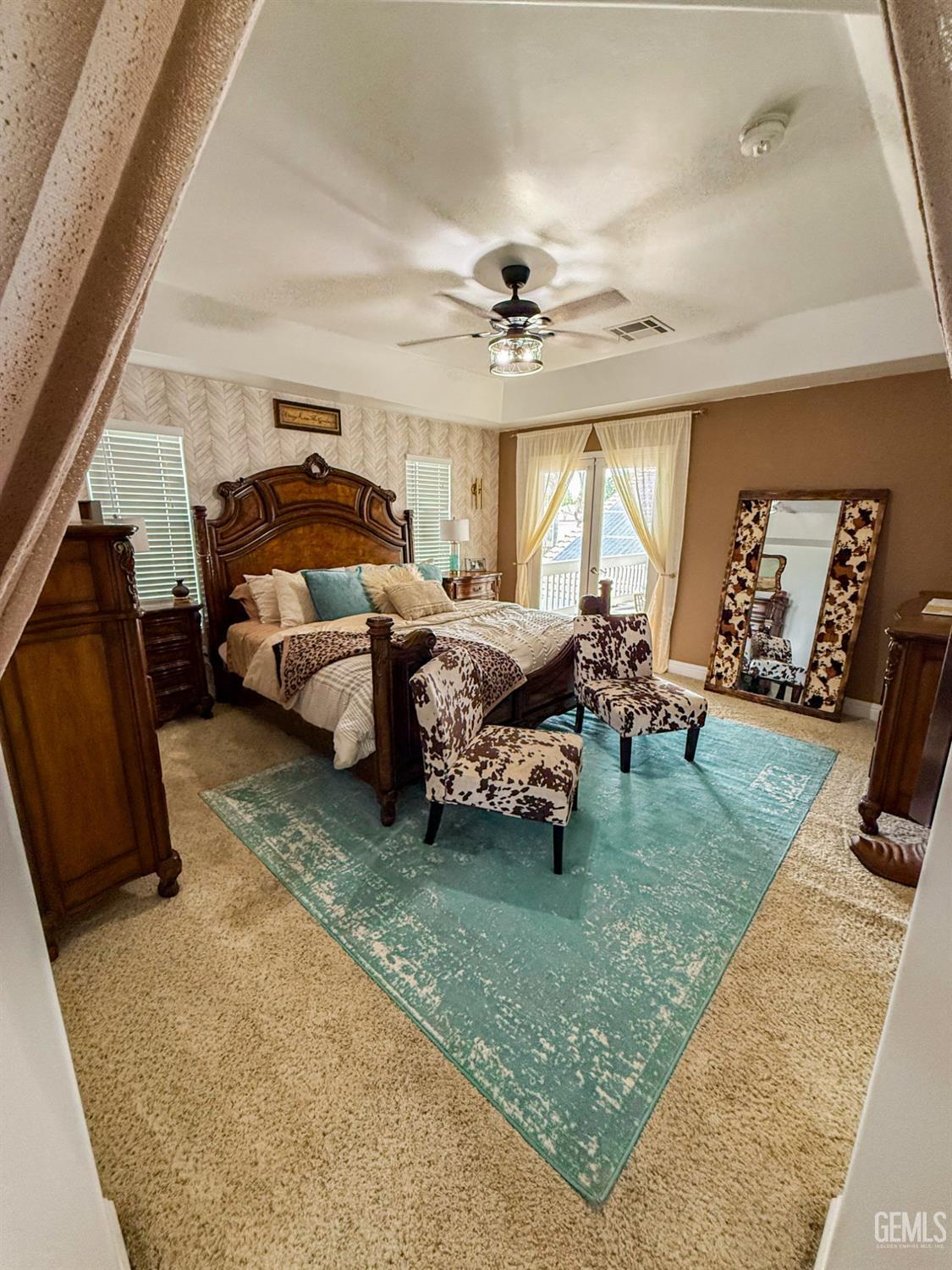15608 Sammie Avenue — photo 3