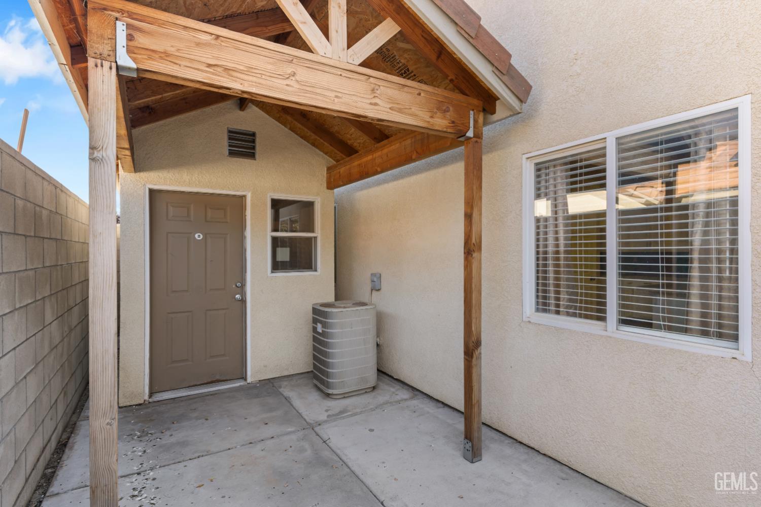 2418 Brazil Avenue — photo 15