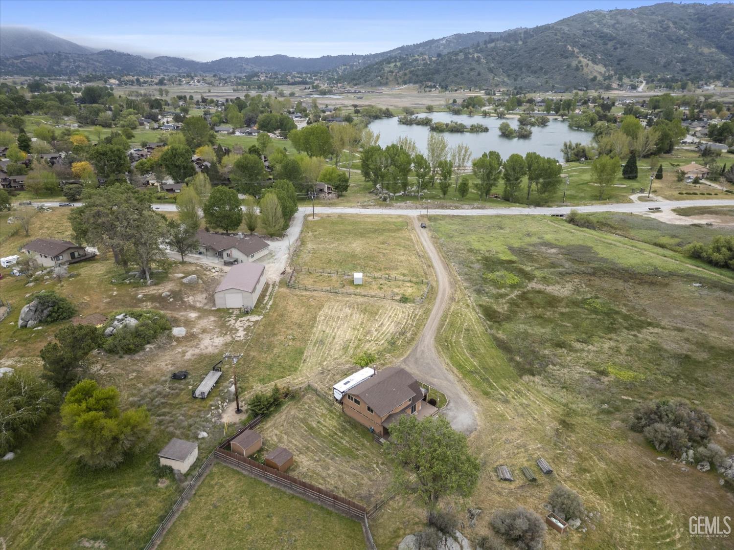 29851 N Lower Valley Road — photo 36