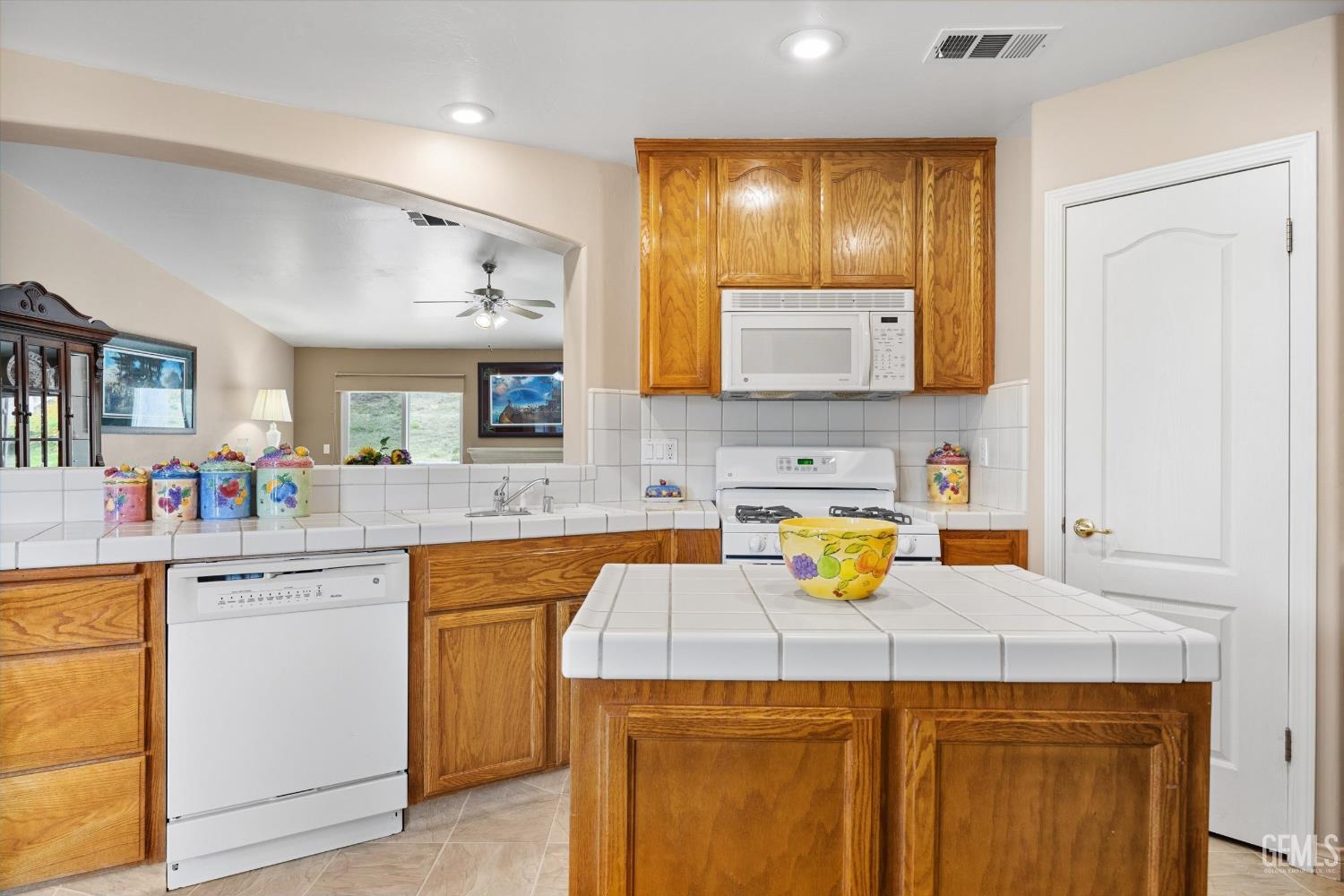 232 Camwood Avenue — photo 34