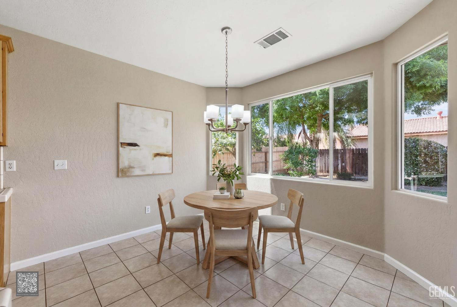 10904 Lewelling Street — photo 9