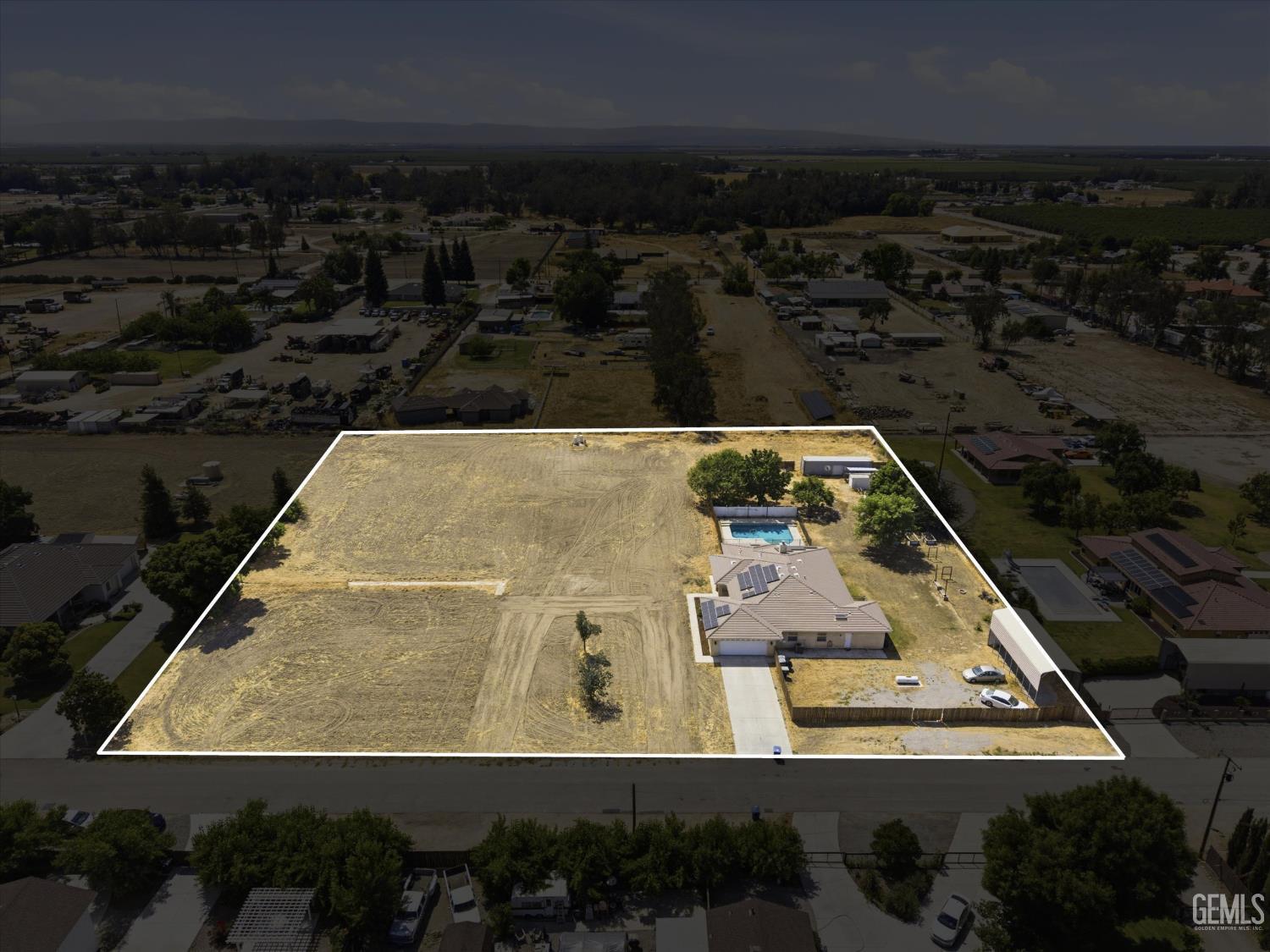 13127 Robertson Street — photo 3