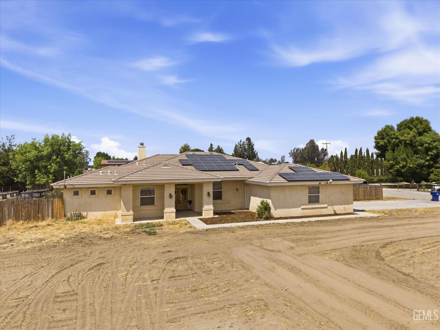 13127 Robertson Street — photo 34