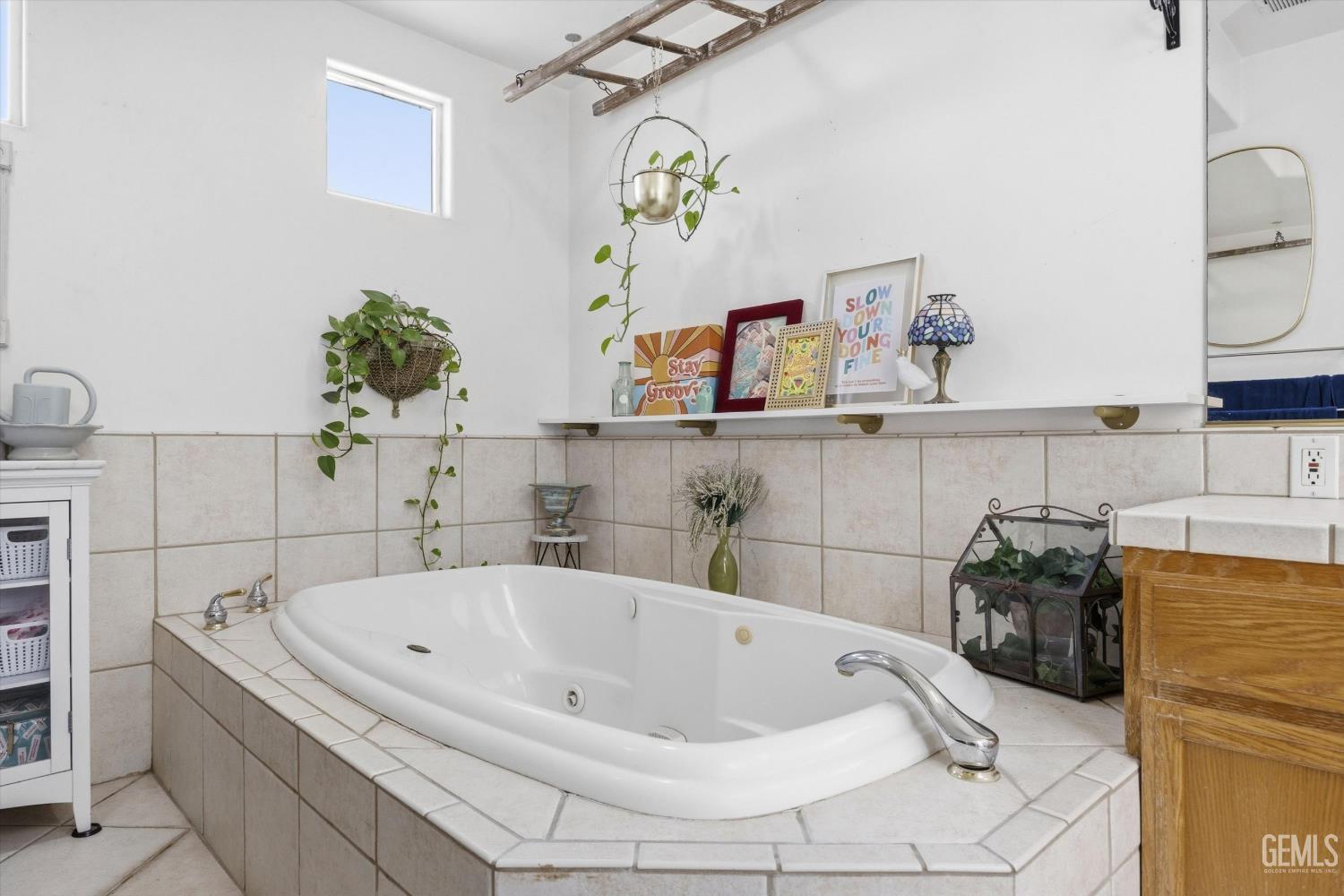 13127 Robertson Street — photo 40