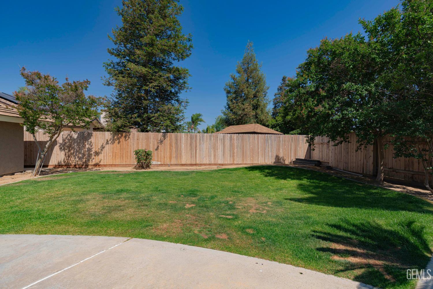 11123 Coachlight Court — photo 40
