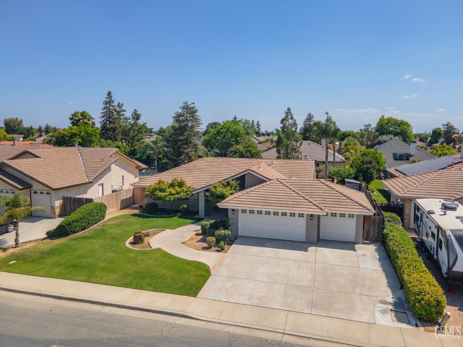 11123 Coachlight Court — photo 42