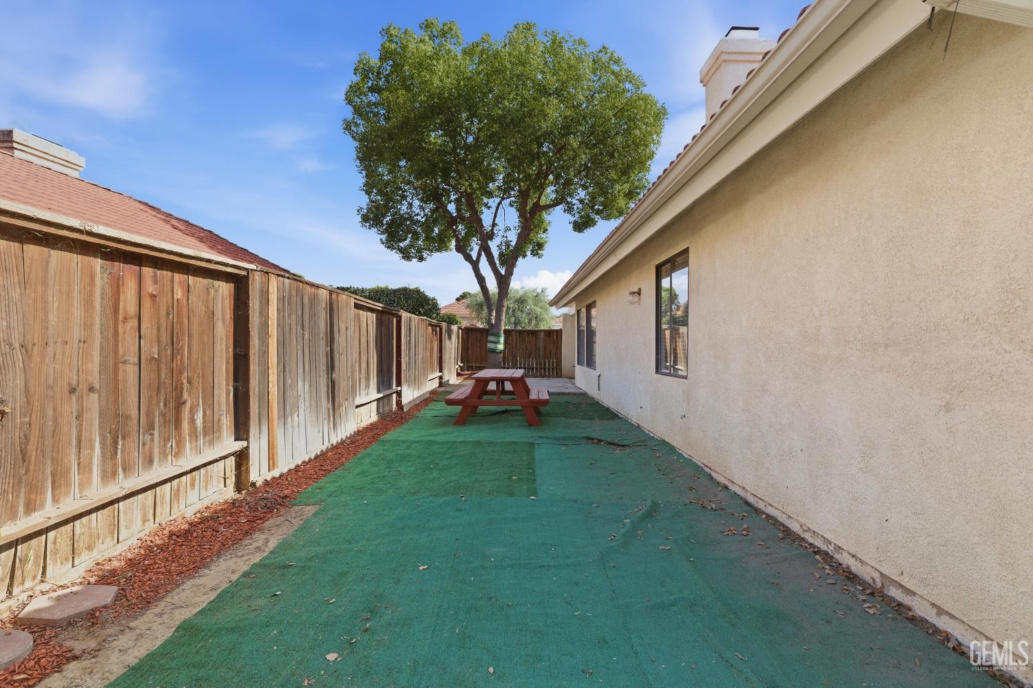 8228 Norfolk Court — photo 38