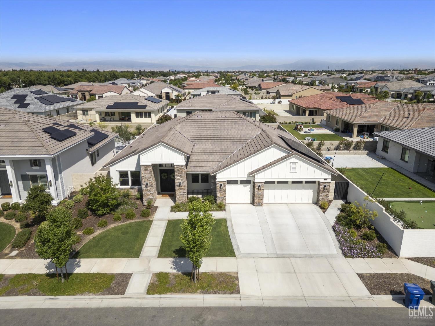 3326 Madrone Lane — photo 45