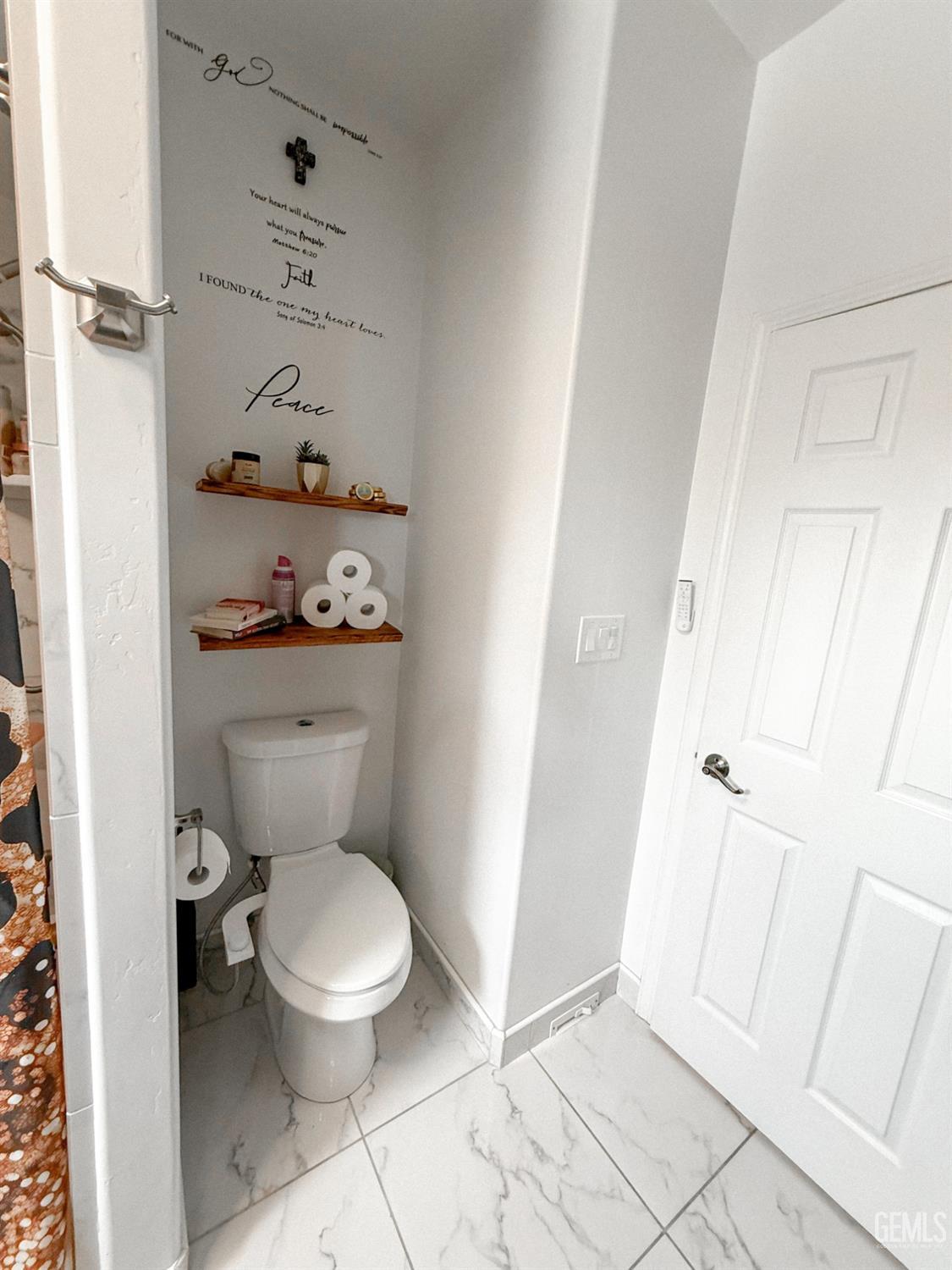 15608 Sammie Avenue — photo 38