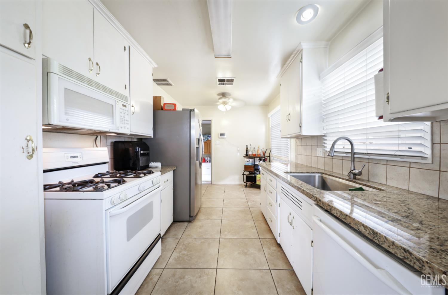 312 Western Drive — photo 15