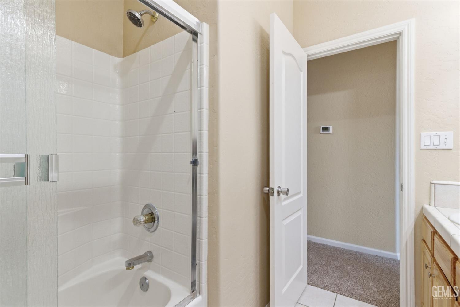 10904 Lewelling Street — photo 24