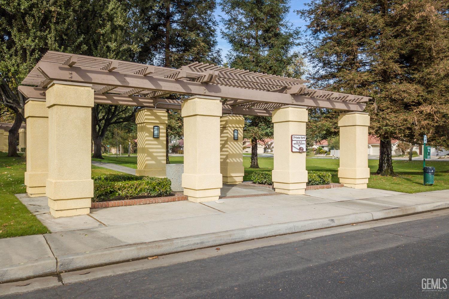8228 Norfolk Court — photo 45