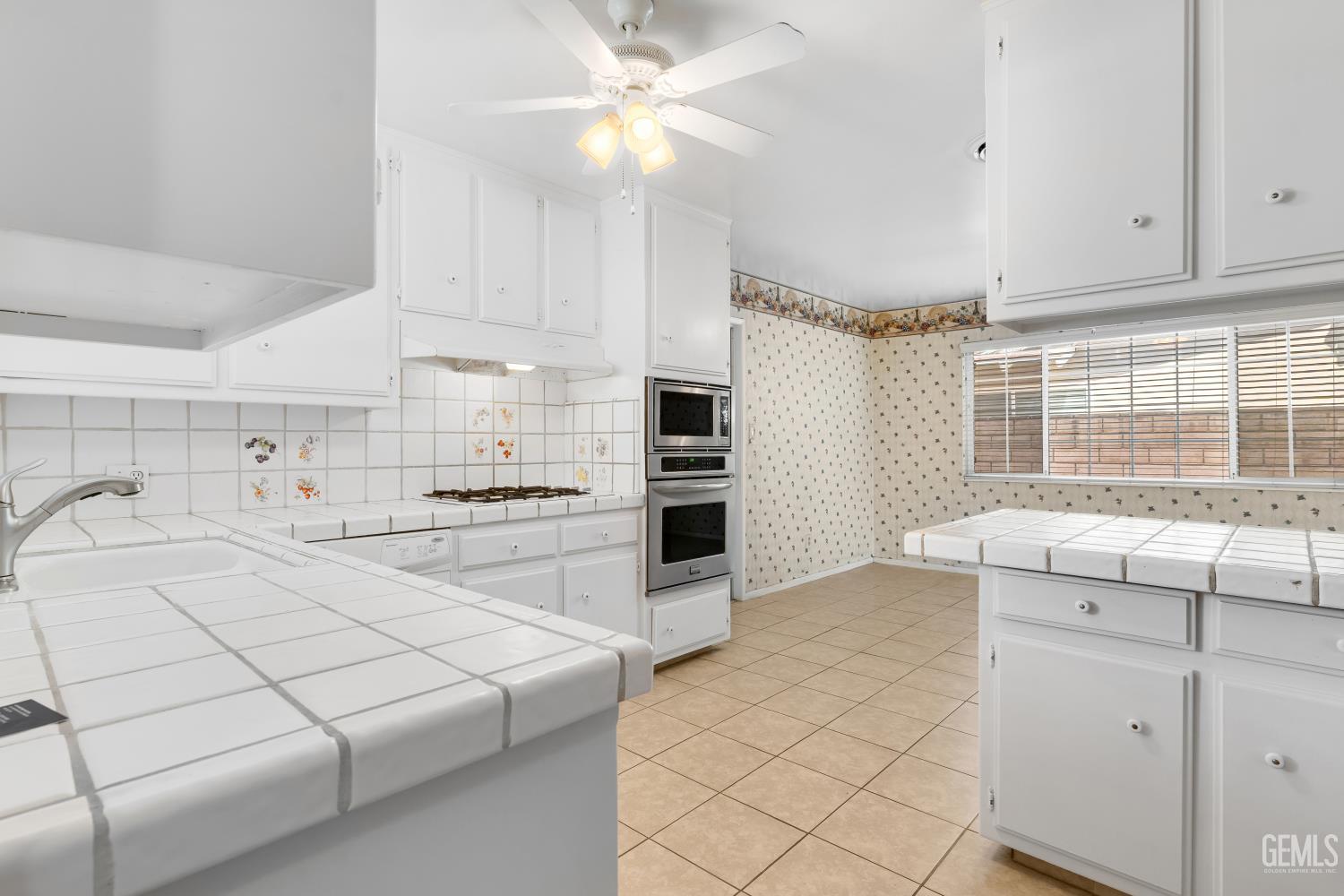 2715 Clemson Court — photo 6