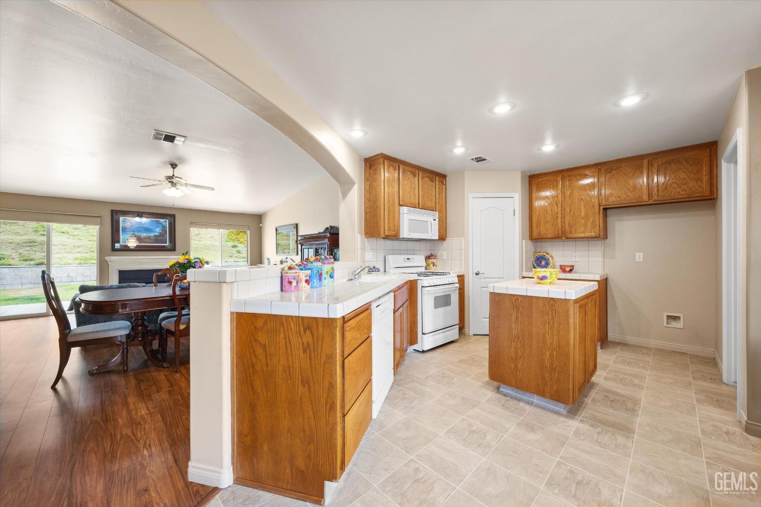 232 Camwood Avenue — photo 29