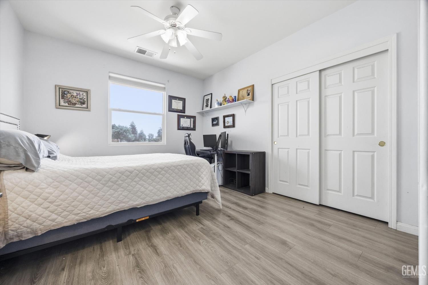 13127 Robertson Street — photo 41