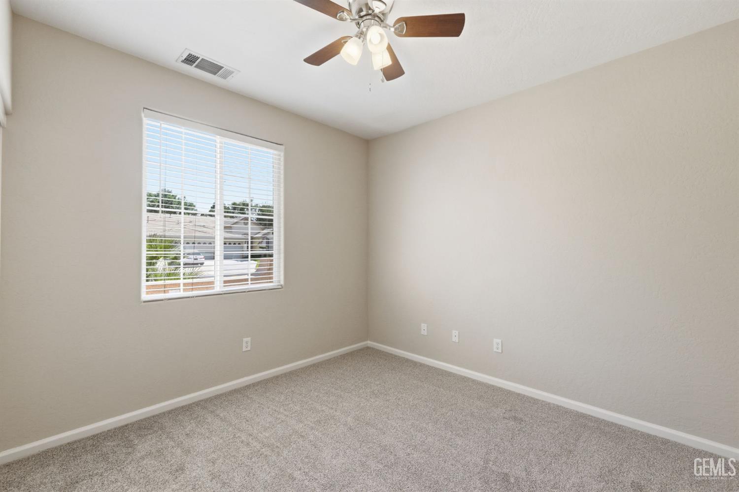 10904 Lewelling Street — photo 25
