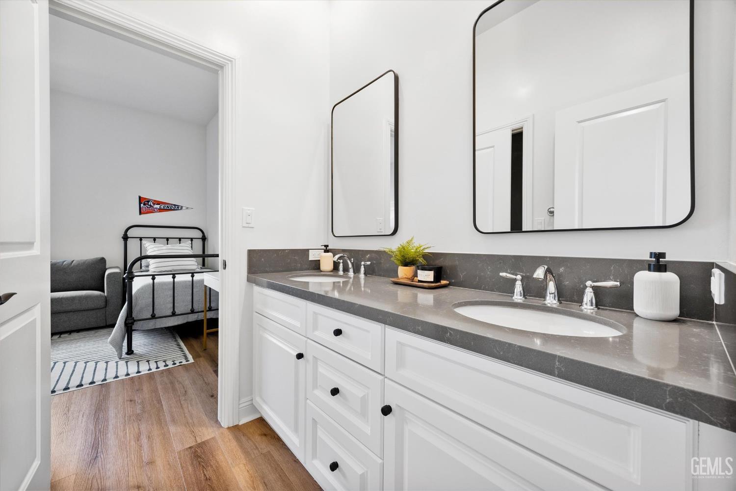 3326 Madrone Lane — photo 35