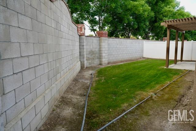 8214 Prentice Hall Drive — photo 23