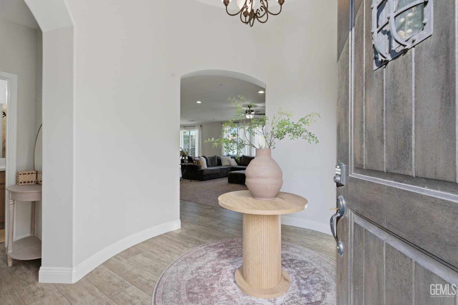 5206 Anaconda Avenue — photo 6