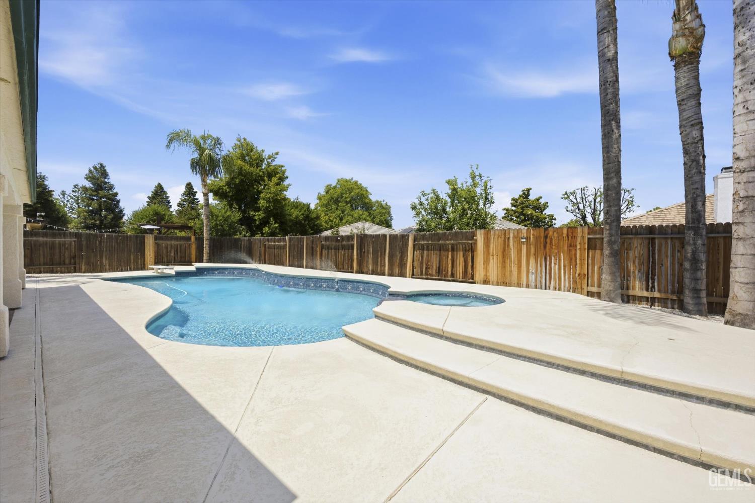 10600 Mersham Hill Drive — photo 43