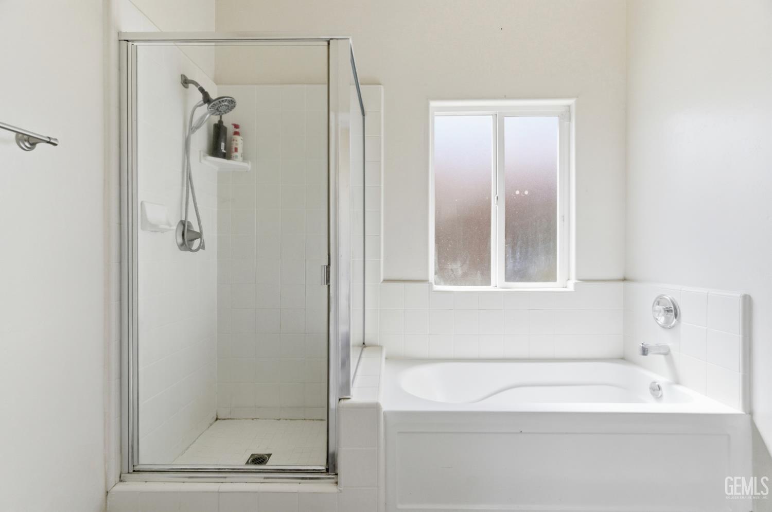 2415 Macau Street — photo 15