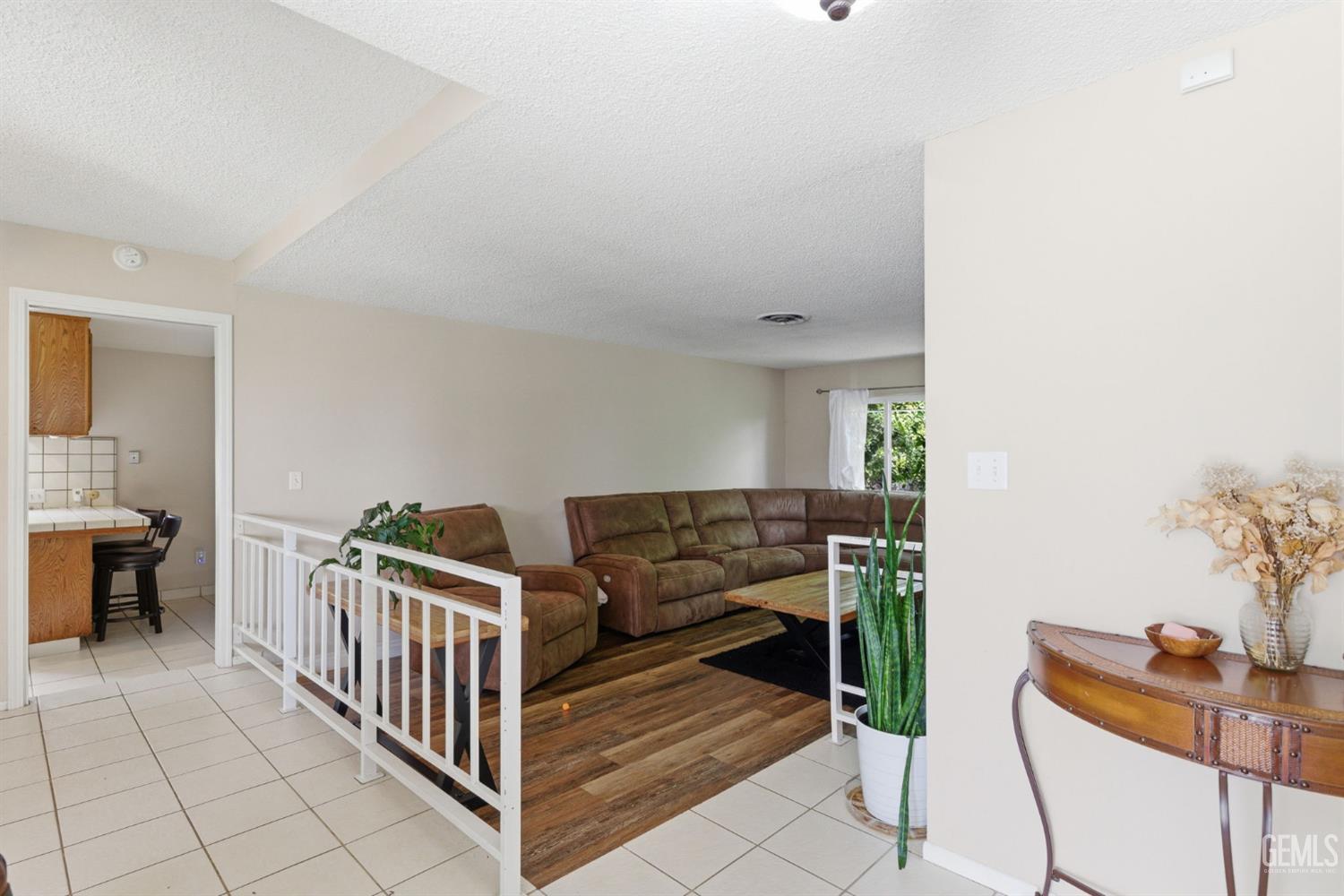 4200 Orinda Way — photo 4
