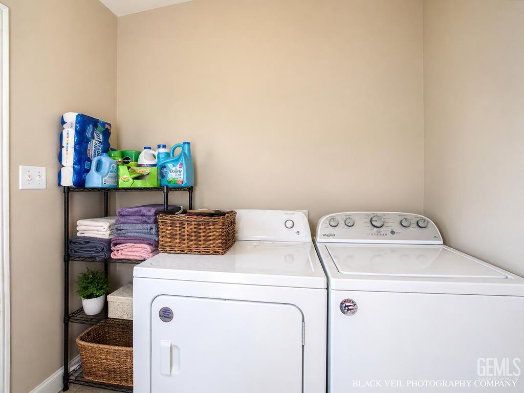 322 Wilson Avenue — photo 10