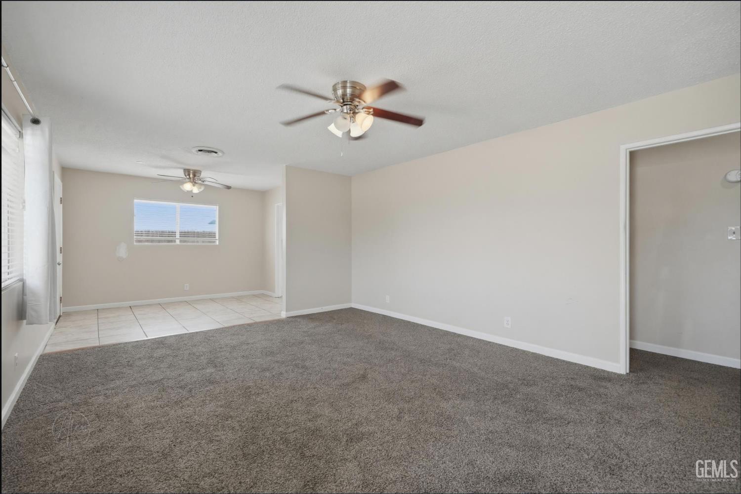 2540 Lynwood Street — photo 12