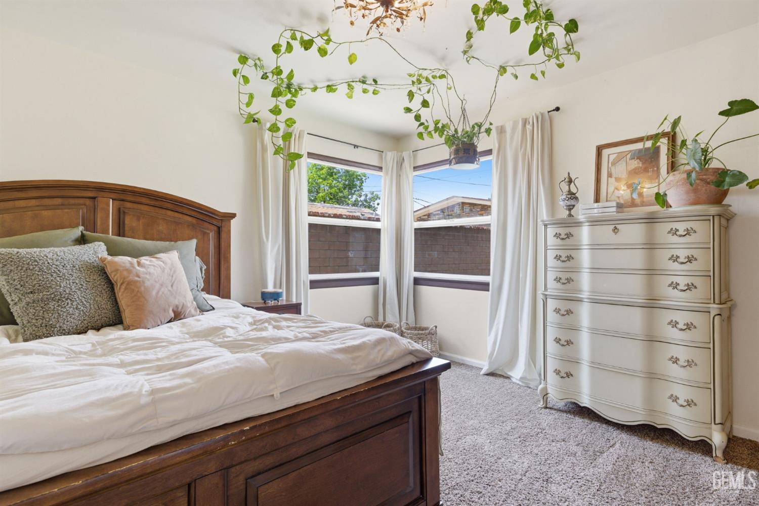2228 Avondale Drive — photo 40