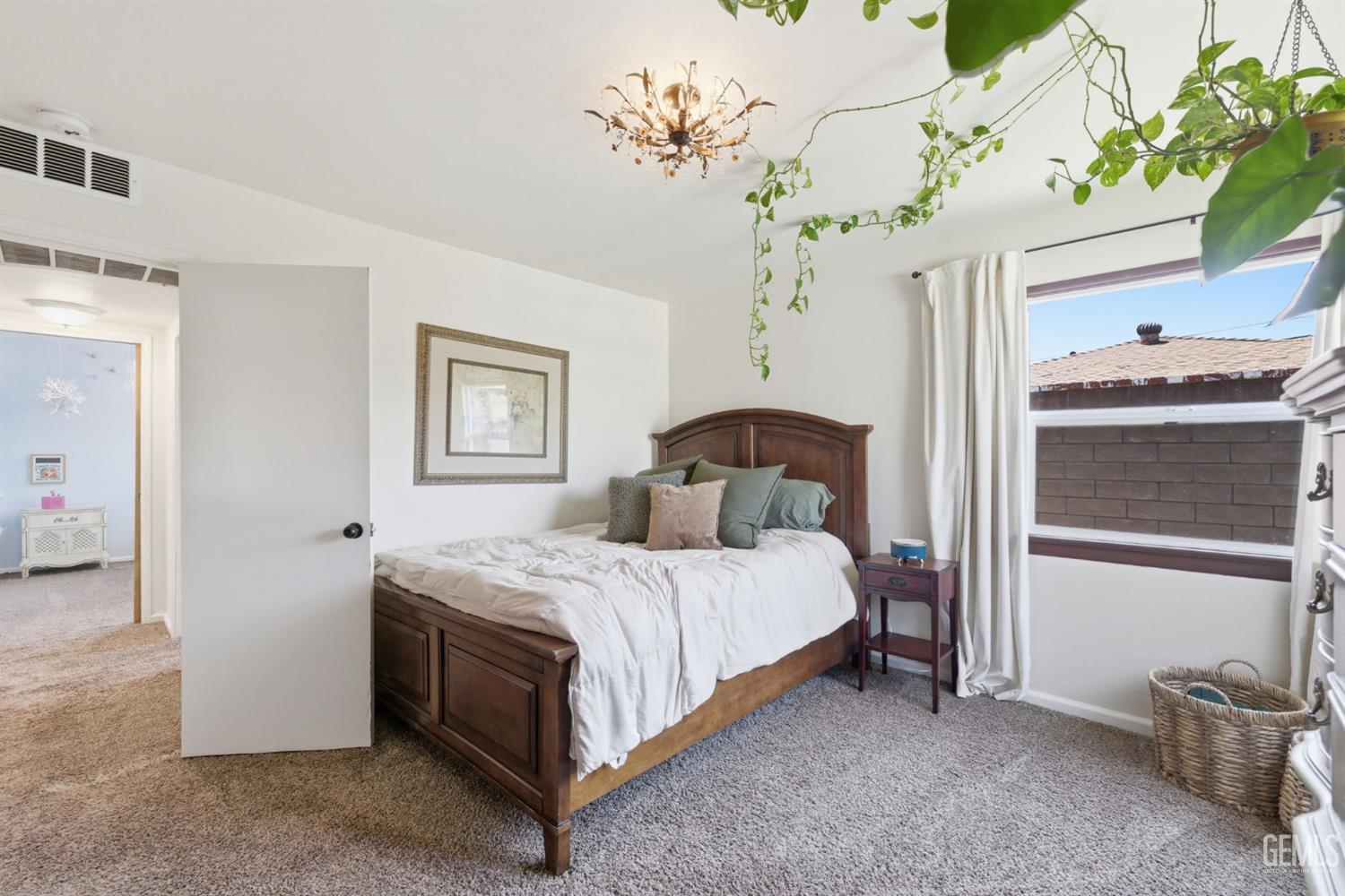2228 Avondale Drive — photo 42