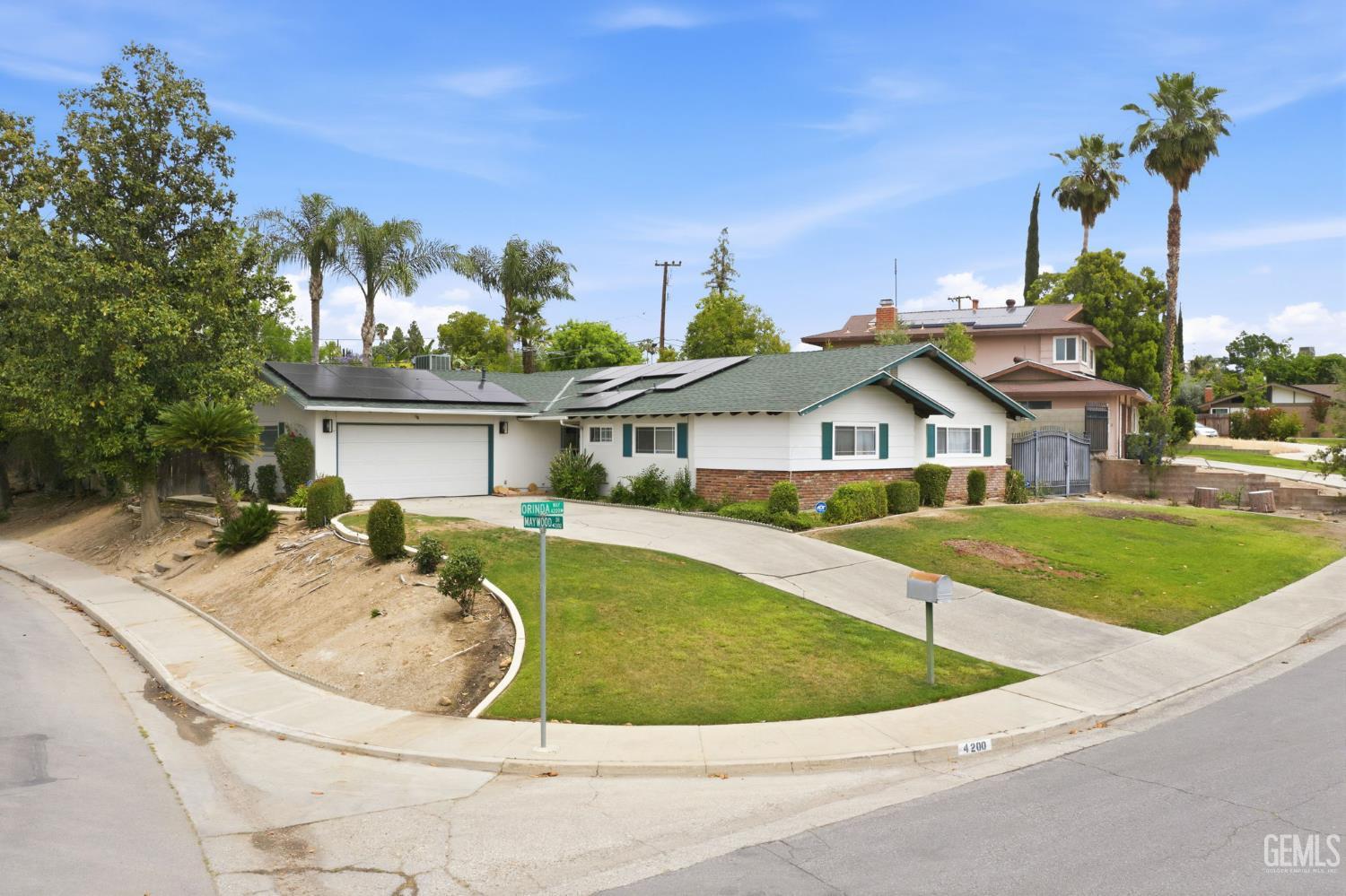 4200 Orinda Way — photo 2