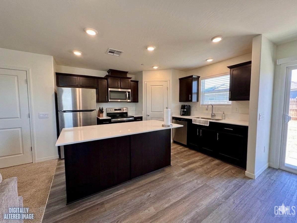 2025 Quarrenden Lane — photo 5