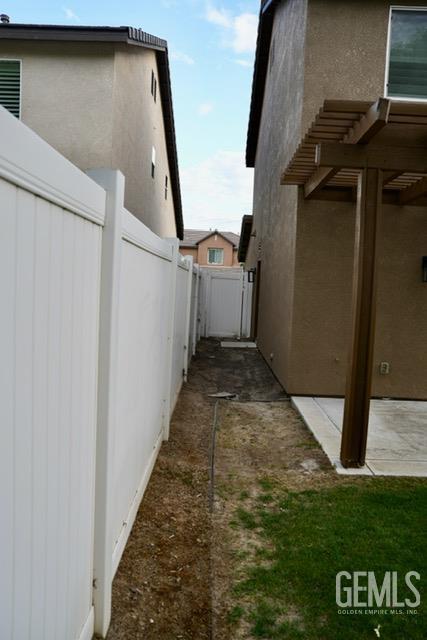 8214 Prentice Hall Drive — photo 29