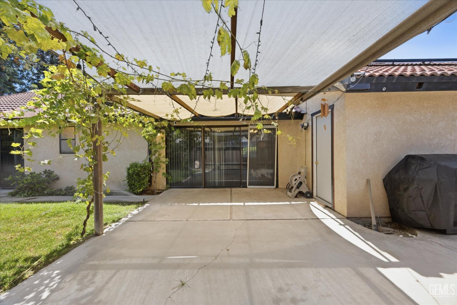 4608 Wetherby Court — photo 32