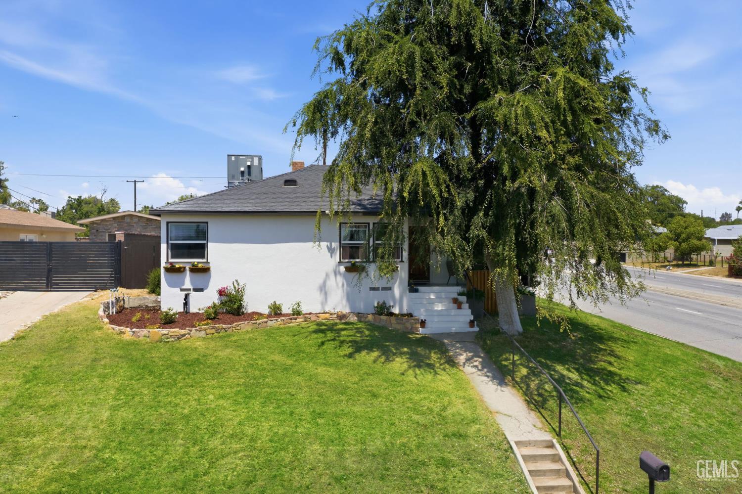 2228 Avondale Drive — photo 50