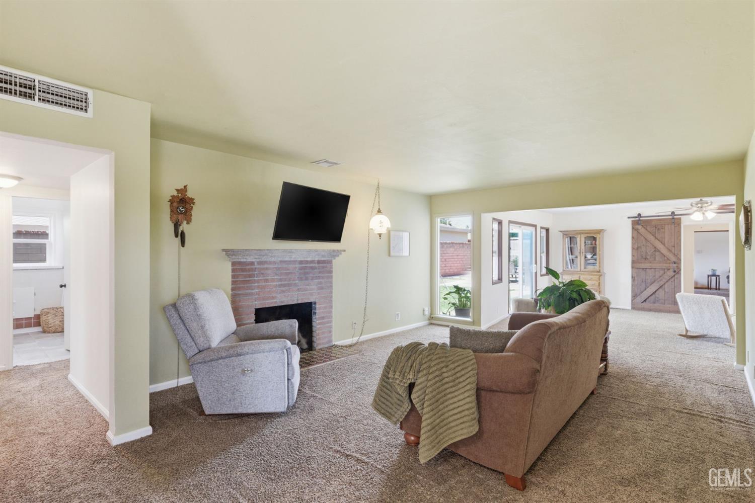 2228 Avondale Drive — photo 19