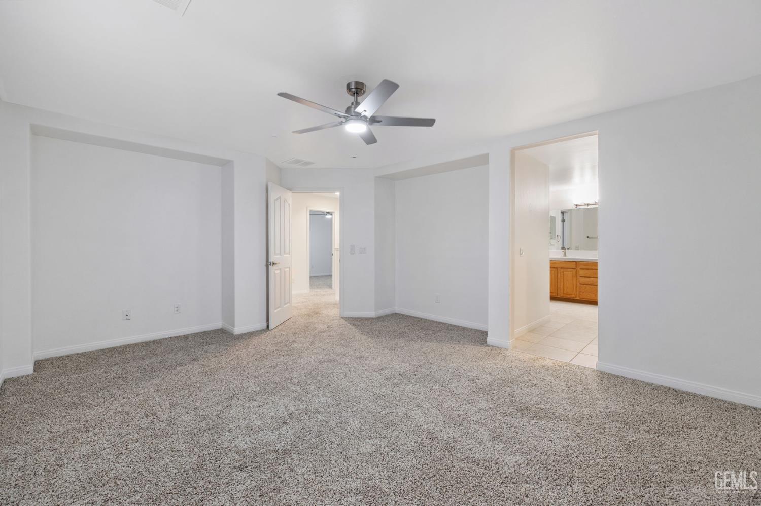 8214 Prentice Hall Drive — photo 15
