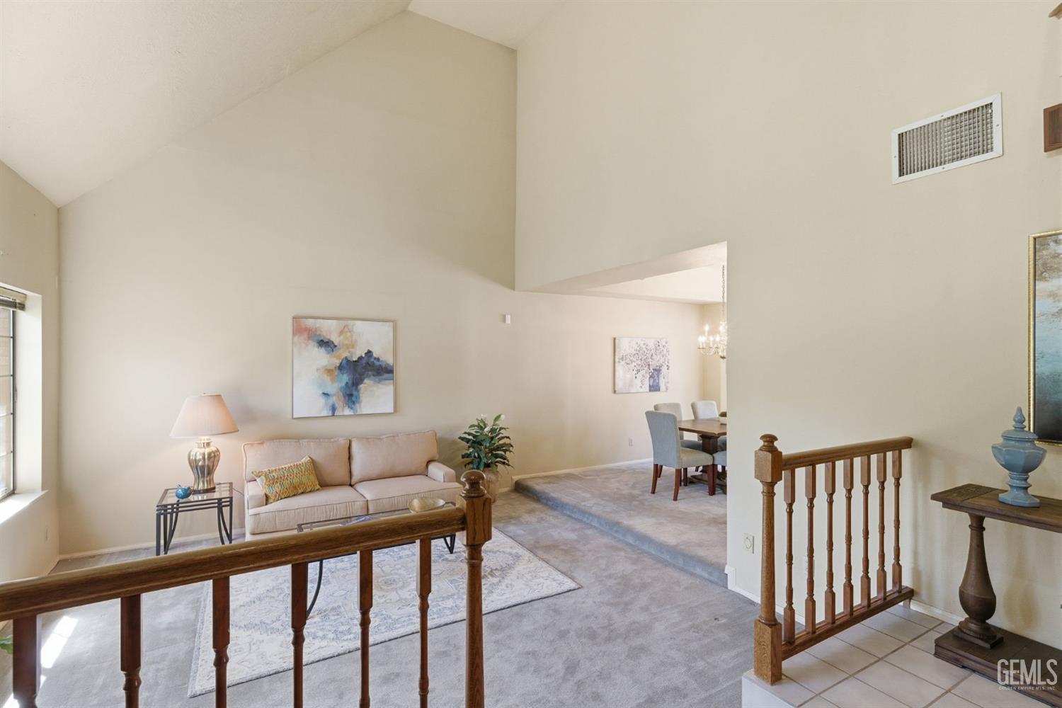 Condominium in Bakersfield, photo 5 of 51