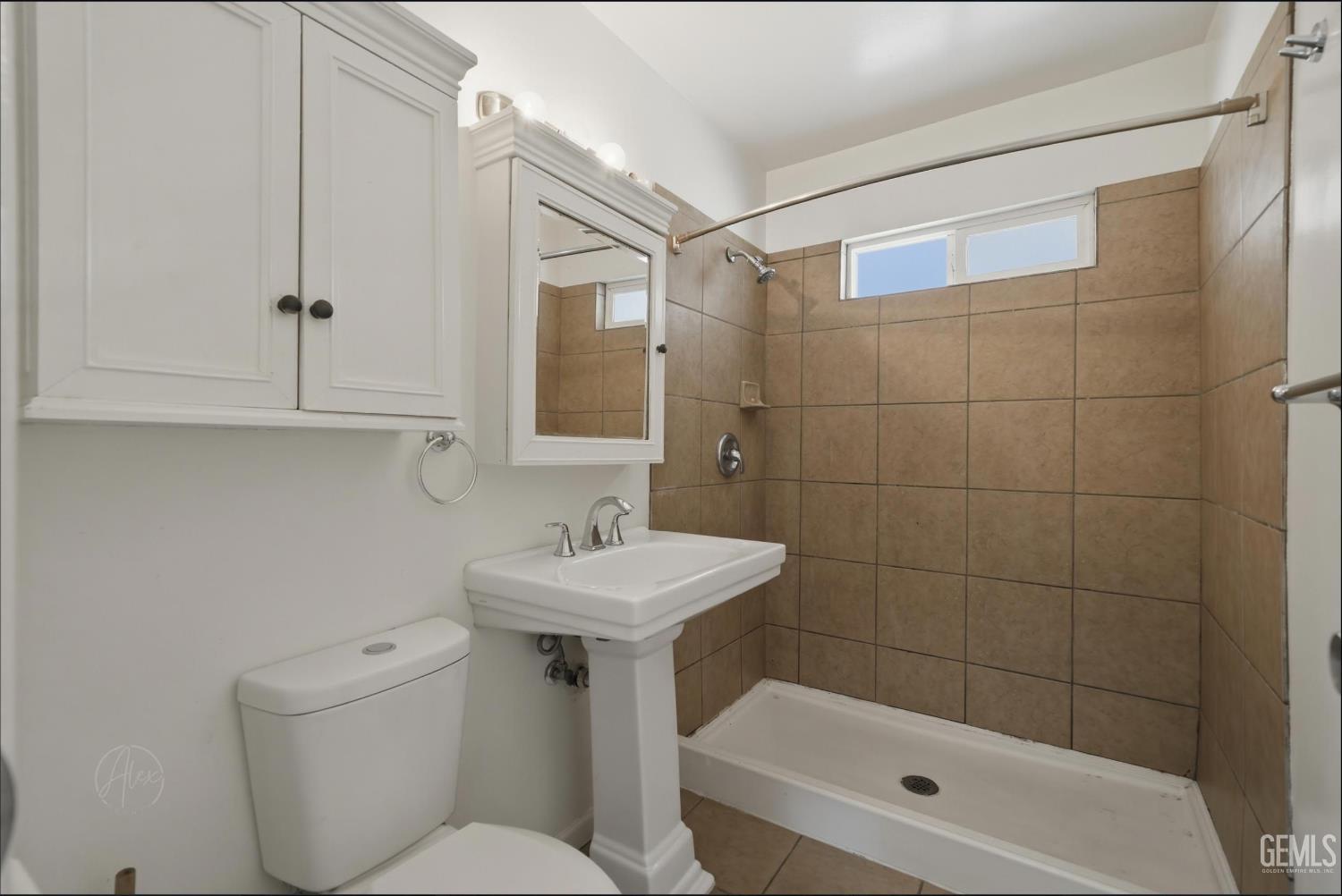 2540 Lynwood Street — photo 19